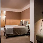 Raval House Hotel