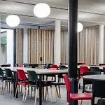 Raval House 3*