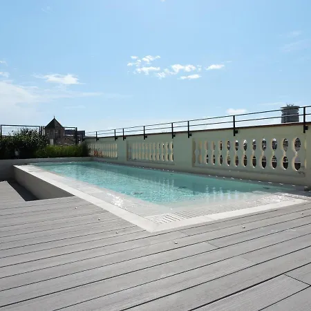 Отель Raval House