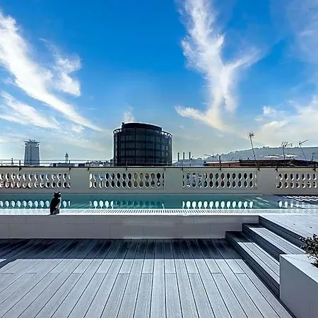 Raval House 호텔