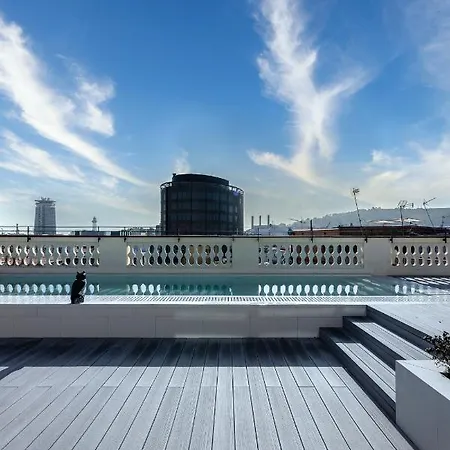 Hotell Raval House 3*