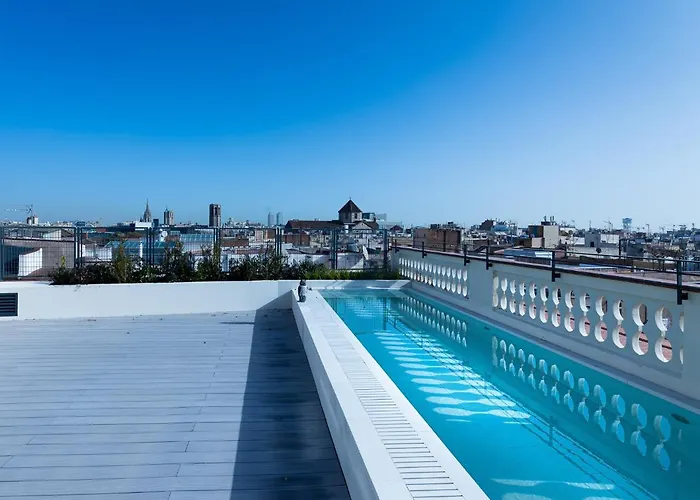 Szálloda Raval House