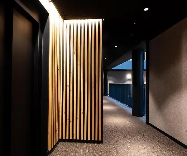 Szálloda Raval House